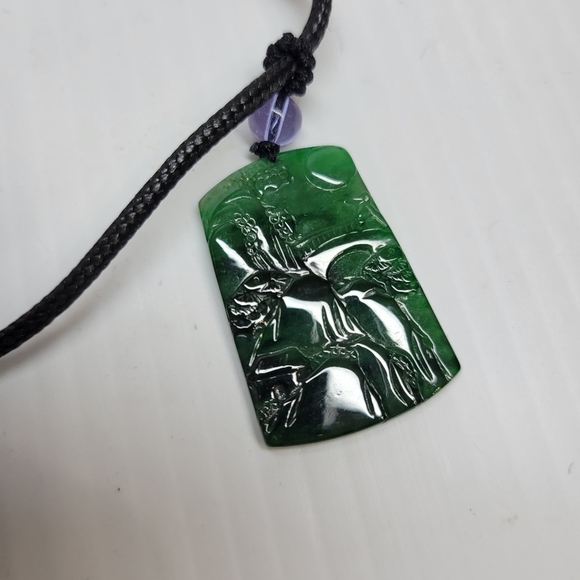 Jade natural grade A carved engraved square pendant necklace - Picture 6 of 13